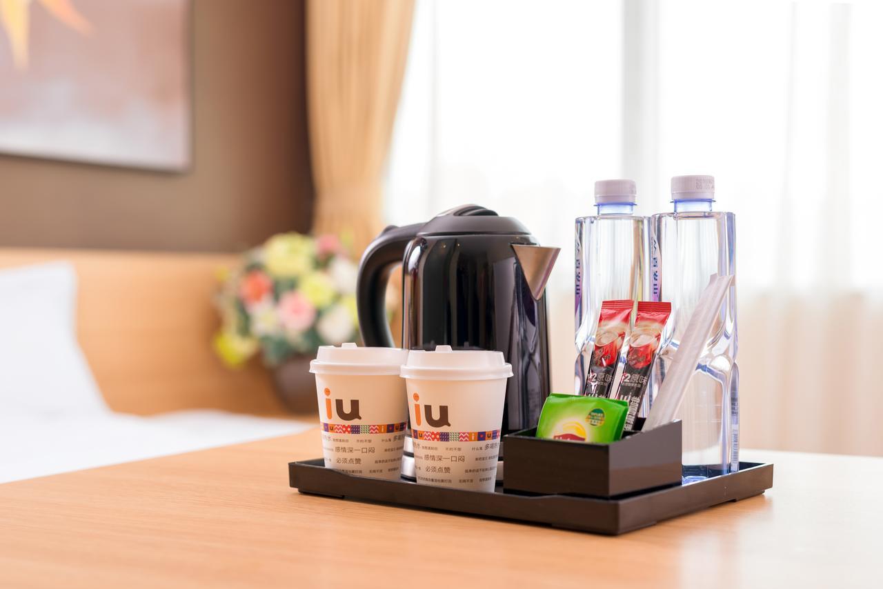 Iu Hotel Urumqi Shinianzi Bus Station Εξωτερικό φωτογραφία